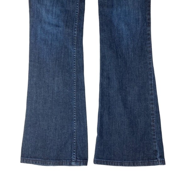 LEVIS Bold Curve Flared Jeans Womens Size 7 M Blue Dark Wash Denim Stretch - Picture 3 of 8